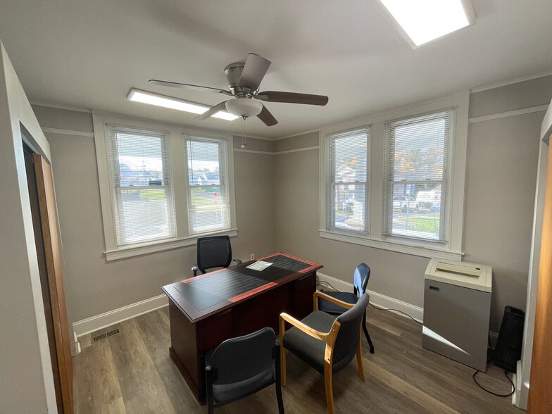 More Photos Of 1224 Chesaco Ave, Rosedale Medical For Lease