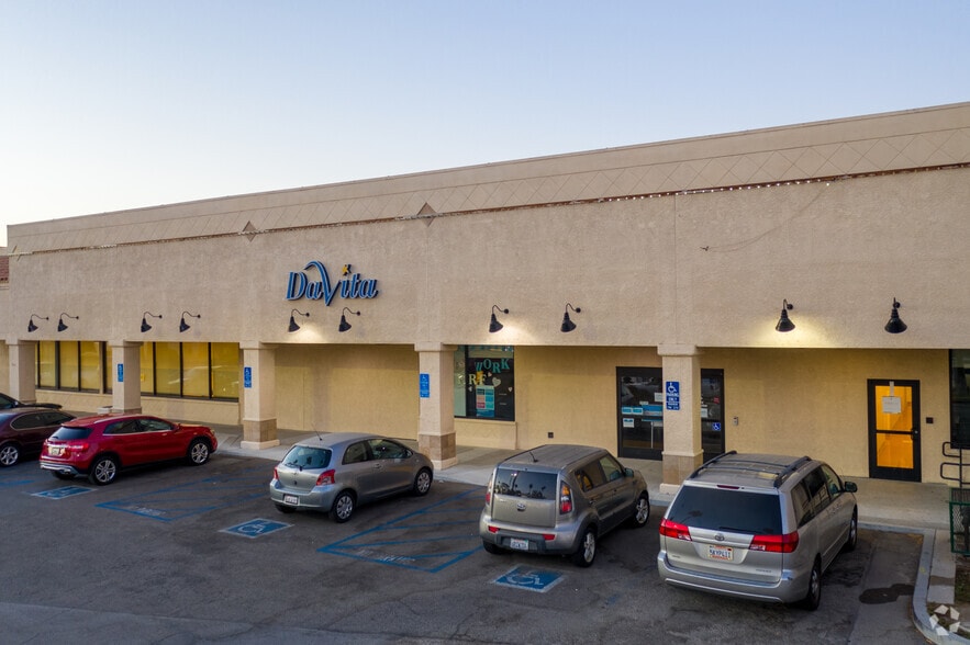 More Photos Of 1110-1150 W 6th St, Corona Unknown For Lease