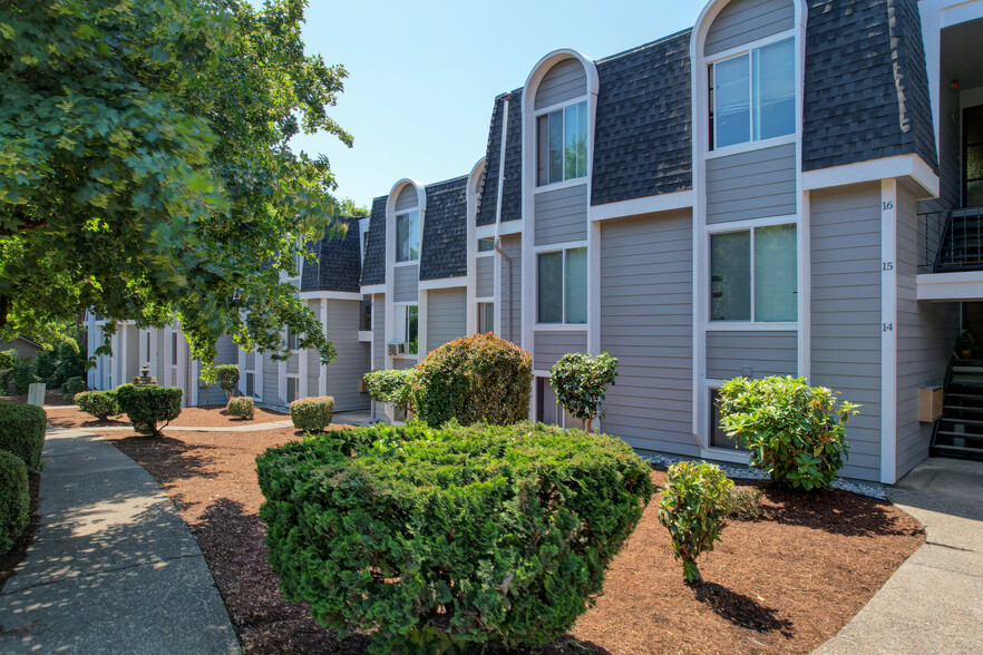 Primary Photo Of 11730 SW Bel Aire Ln, Beaverton Apartments For Sale