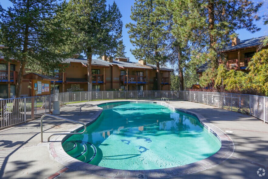 More Photos Of 3105 NE O. B. Riley Rd, Bend Hotel For Sale