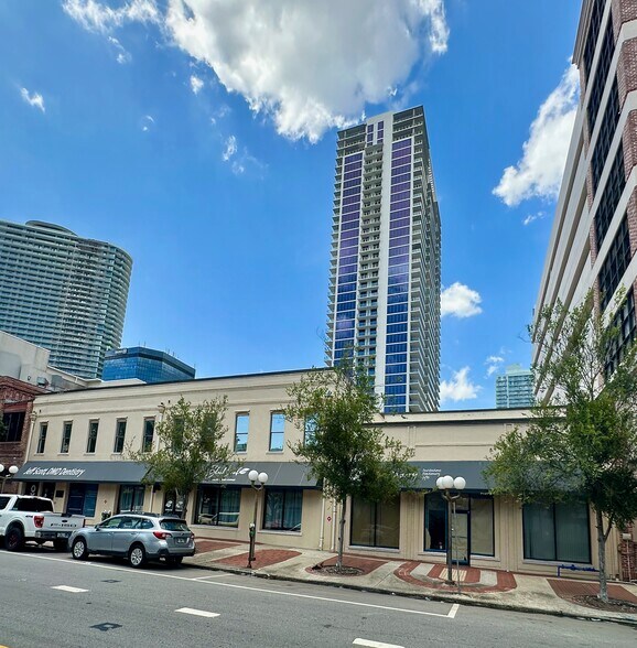 More Photos Of 235-239 2nd Ave S, St, Saint Petersburg Storefront Retail Office For Lease