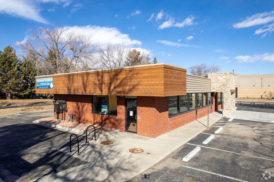 More Photos Of 1252 S Hover St, Longmont Restaurant For Sale