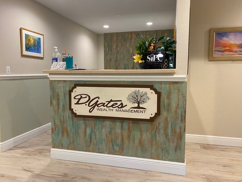 More Photos Of 923 Del Prado Blvd S, Cape Coral Medical For Lease