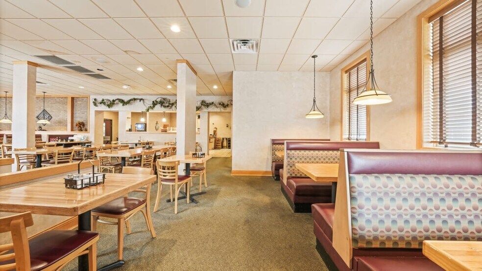 More Photos Of 210 Superior Ave, Tomah Bowling Alley For Sale