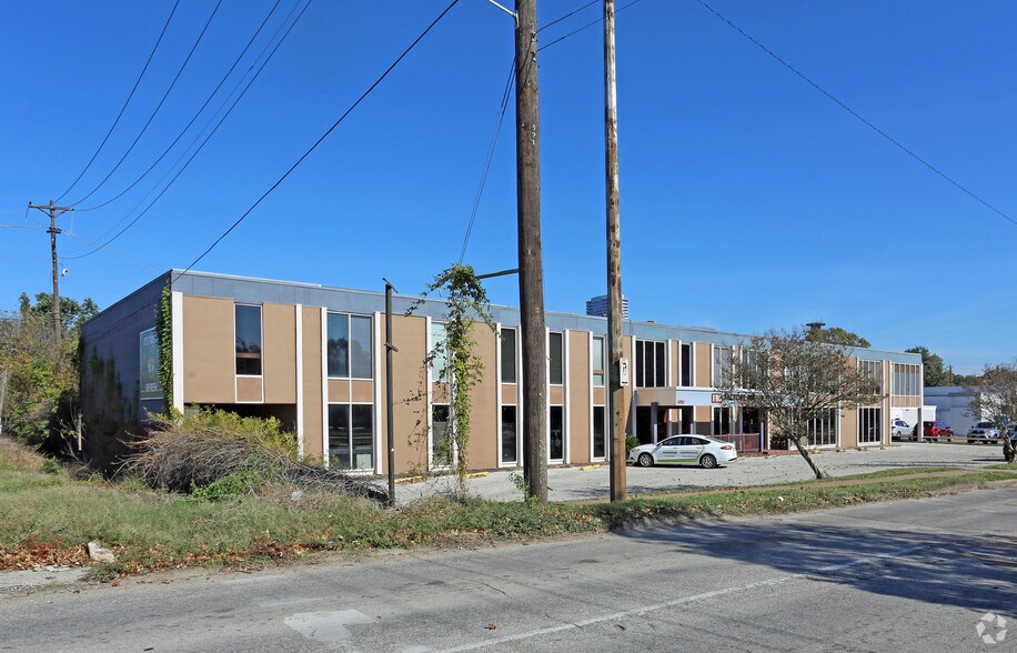 More Photos Of 4242 Richmond Ave, Houston Office For Lease