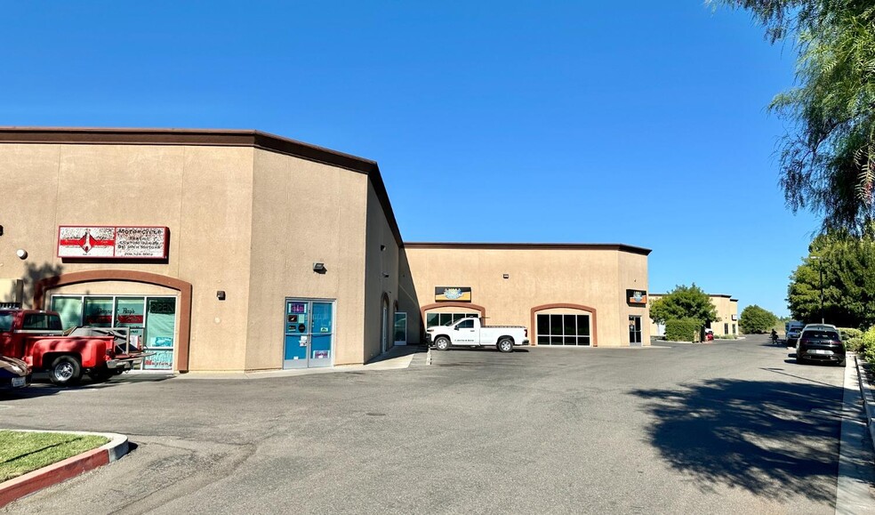 More Photos Of 5225 Pentecost Dr, Modesto Manufacturing For Sale