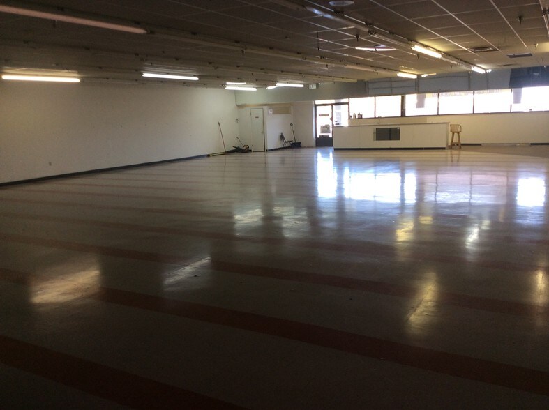 More Photos Of 5636 US Route 60, Huntington Unknown For Lease