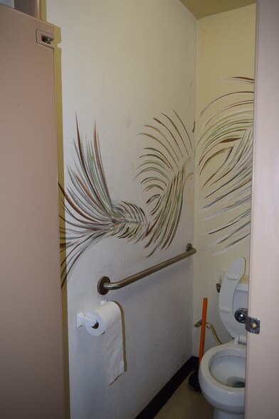 More Photos Of 15915 Sterling Hwy, Ninilchik Restaurant For Sale