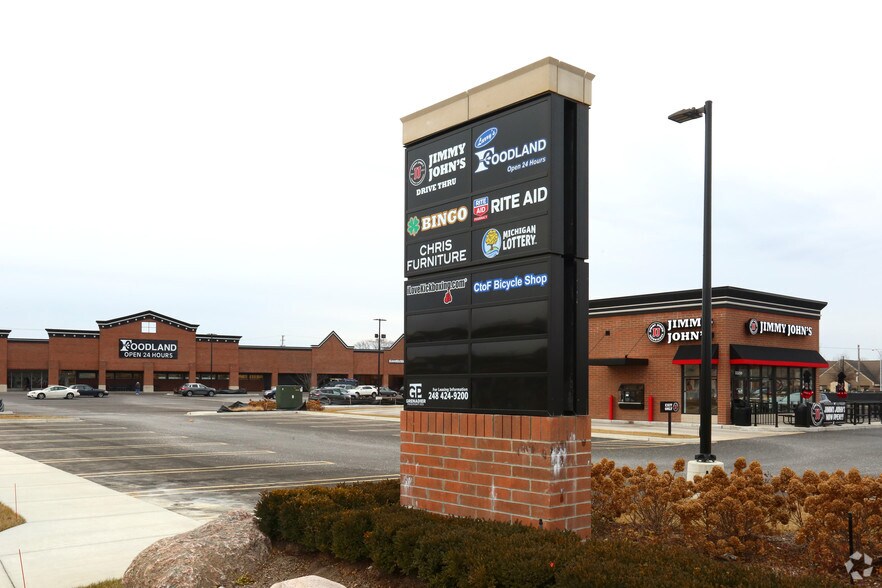 More Photos Of 33111-33251 Plymouth Rd, Livonia Unknown For Lease