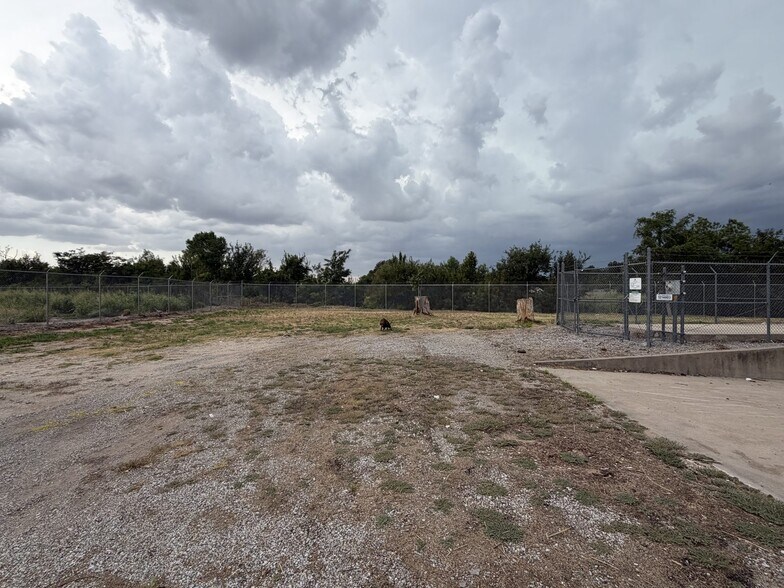 More Photos Of 2125 W Sheridan Ave, Oklahoma City Warehouse For Lease