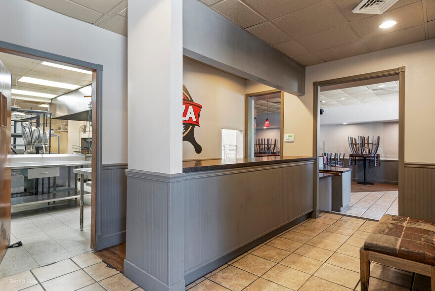 More Photos Of 119 W Washington St, Momence Restaurant For Sale