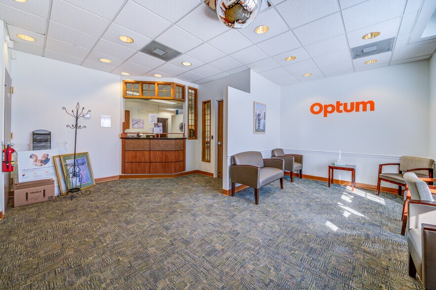 More Photos Of 48 Route 6, Yorktown Heights Medical For Lease