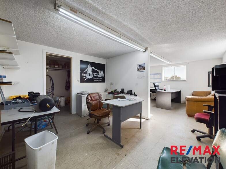 More Photos Of 699 Lane 9, Powell Industrial For Sale