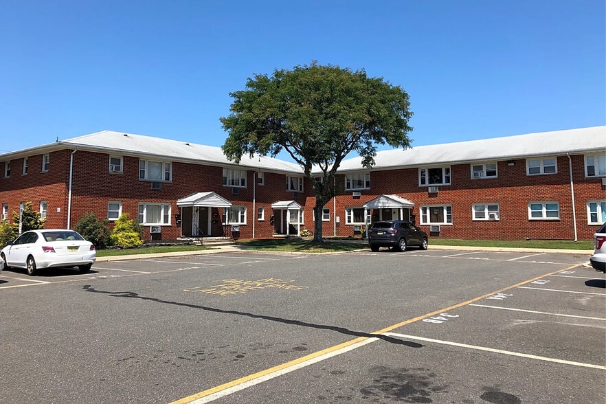 More Photos Of 407 Brick Blvd, Brick Apartments For Sale