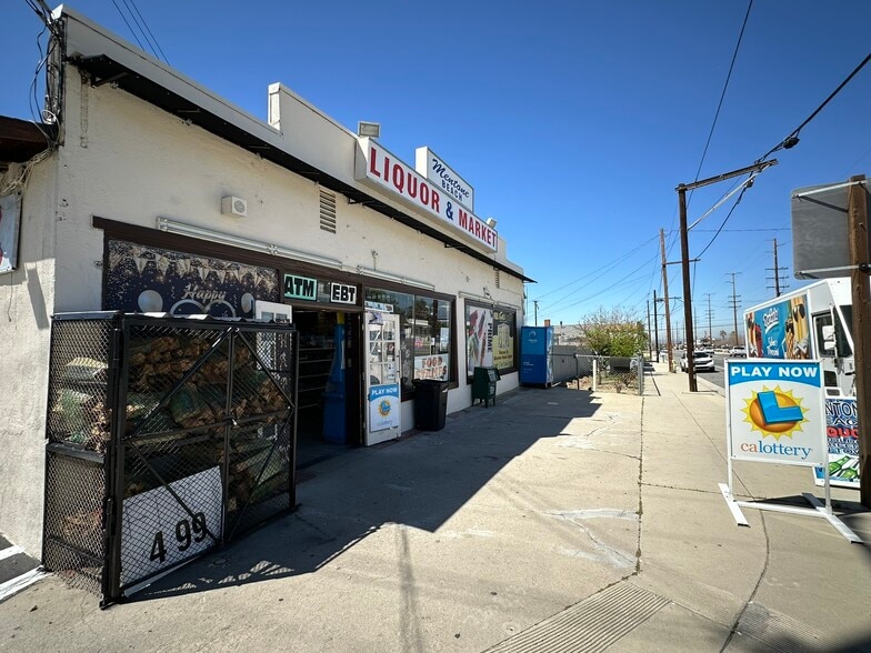 More Photos Of 1840 Mentone Blvd, Mentone Storefront Retail Residential For Sale