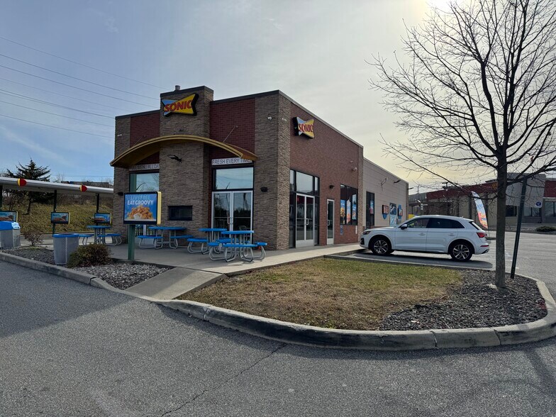 More Photos Of 368 E Route 211, Middletown Fast Food For Lease