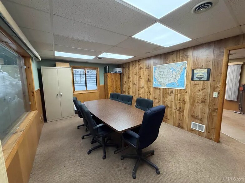 More Photos Of 7 Brebner Rd E, Negaunee Flex For Sale