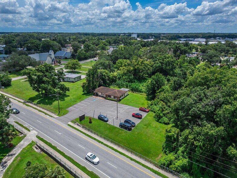 More Photos Of 1205 W Baker St, Plant City Medical For Sale