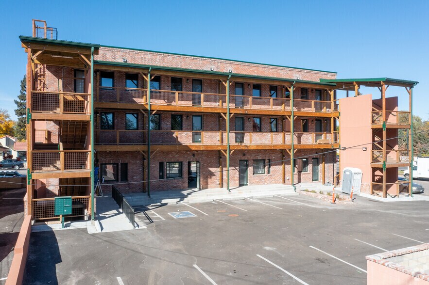 More Photos Of 3800 S Broadway, Englewood Apartments For Lease