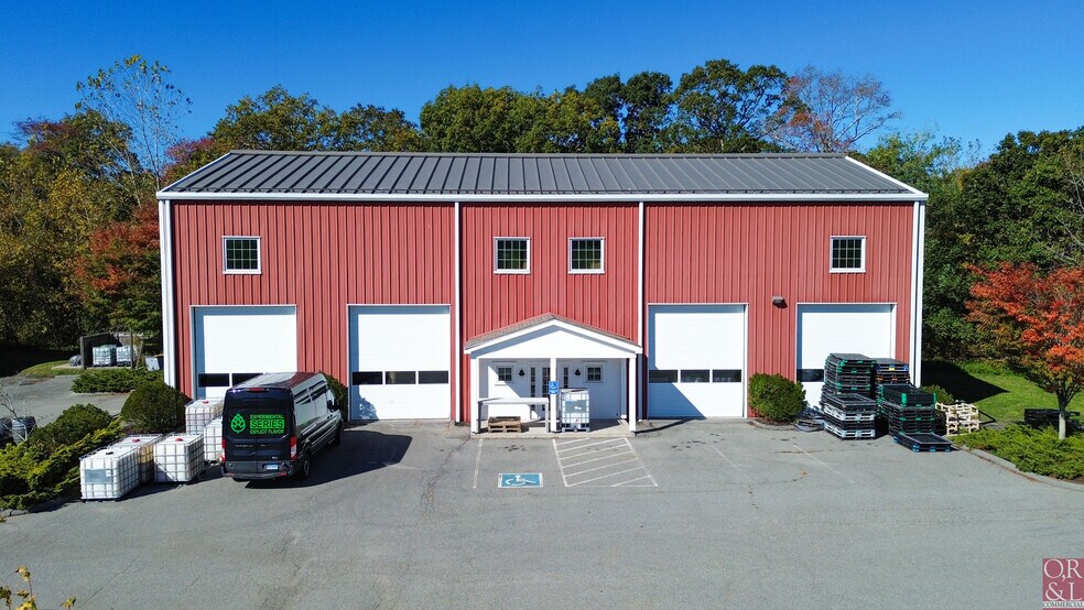 More Photos Of 225 Leonard Dr, Groton Warehouse For Sale