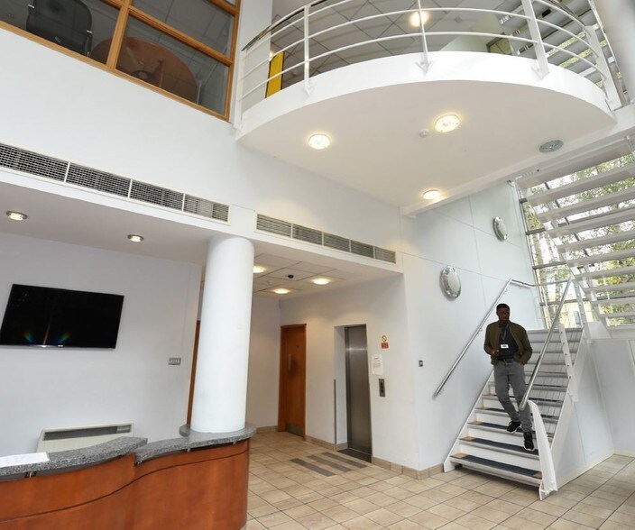 More Photos Of 1 Cowley Business Park High St, Uxbridge Office For Sale