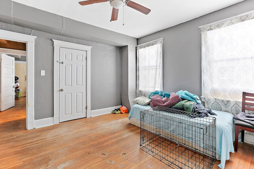 More Photos Of 2519 Liberty Heights Ave, Baltimore Apartments For Sale