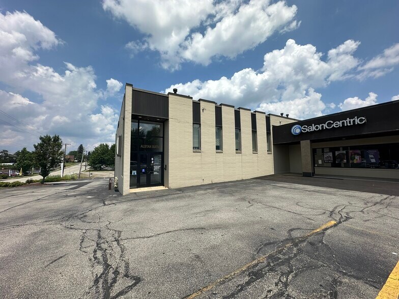 Primary Photo Of 2526 Monroeville Blvd, Monroeville General Retail For Lease