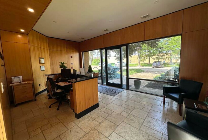 More Photos Of 4201 Malsbary Rd, Blue Ash Manufacturing For Lease