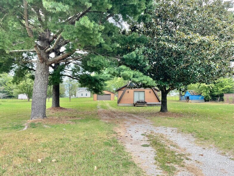 More Photos Of 1728 Highway 72 E, Huntsville Land For Sale