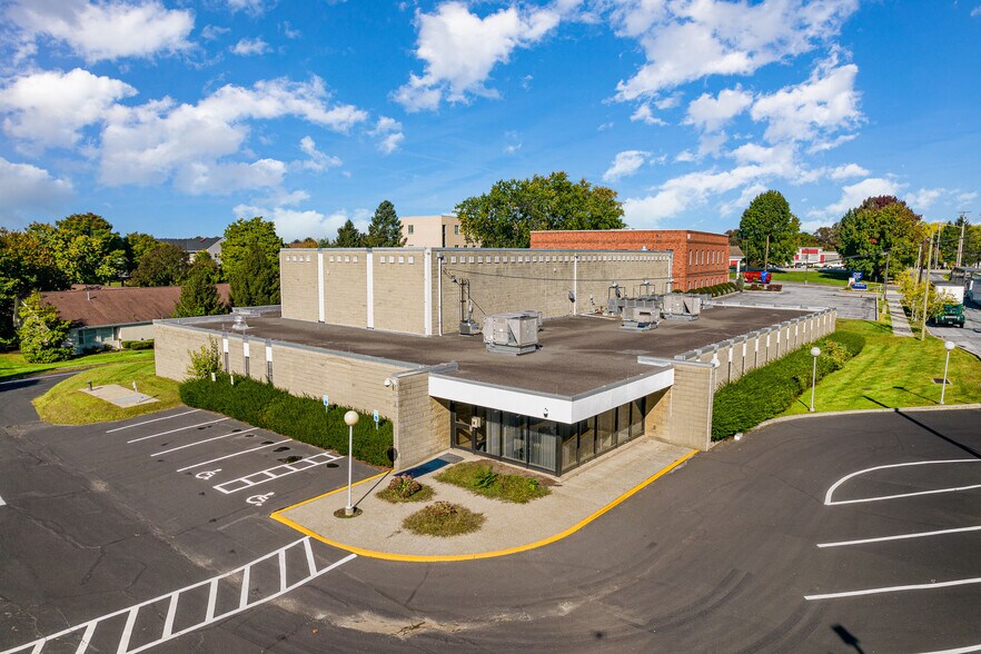 More Photos Of 140 Sipe Ave, Hummelstown Office For Sale