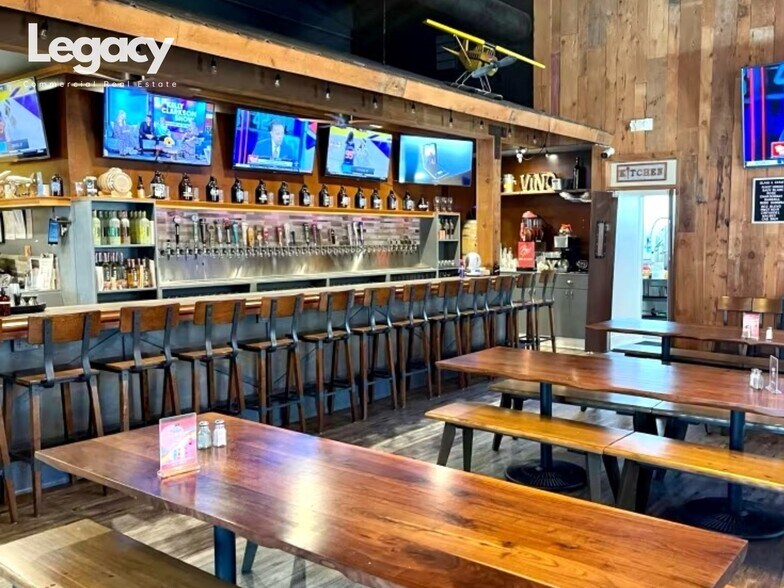 More Photos Of 200-206 Main St, El Segundo Freestanding For Lease