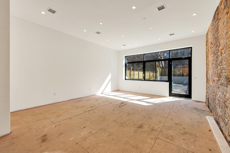 More Photos Of 1086 Fulton St, Brooklyn Apartments For Lease