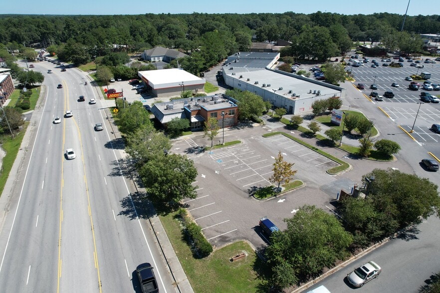More Photos Of 955 Bacons Bridge Rd, Summerville Fast Food For Lease