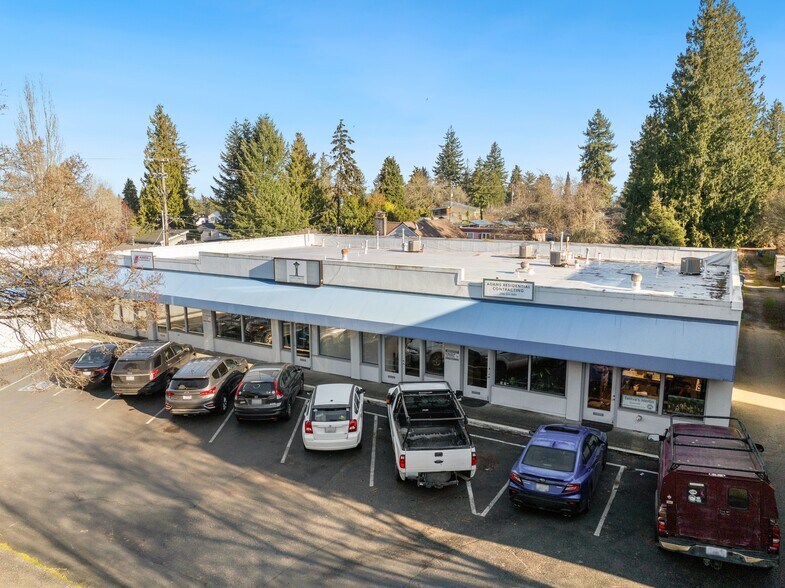 Primary Photo Of 9612-9634 Roosevelt Way, Seattle Freestanding For Lease