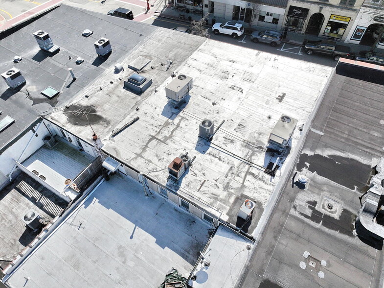 More Photos Of 59 E Ridgewood Ave, Ridgewood General Retail For Sale