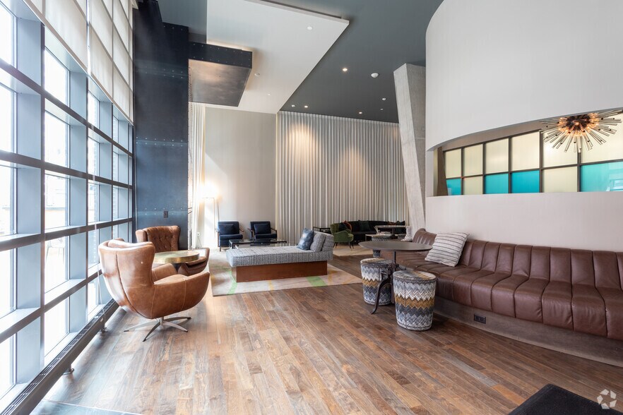 More Photos Of 1008 N Glebe Rd, Arlington Apartments For Lease