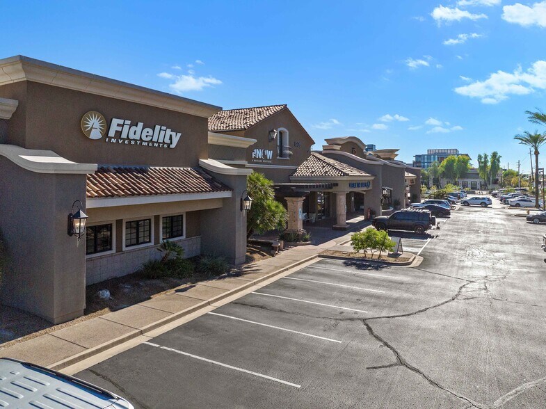 More Photos Of 15445 N Scottsdale Rd, Scottsdale Freestanding For Lease