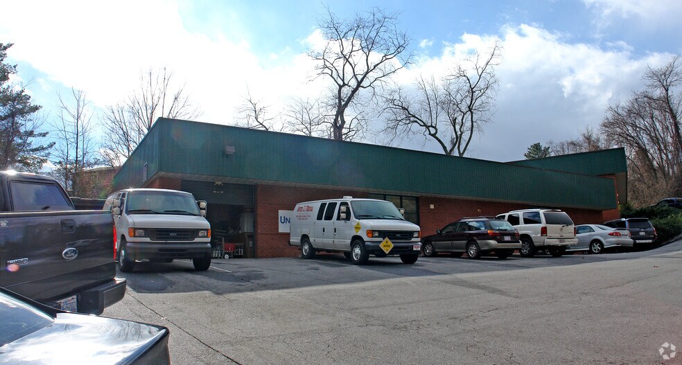 More Photos Of 72 Hazel Mill Rd, Asheville Medical For Lease