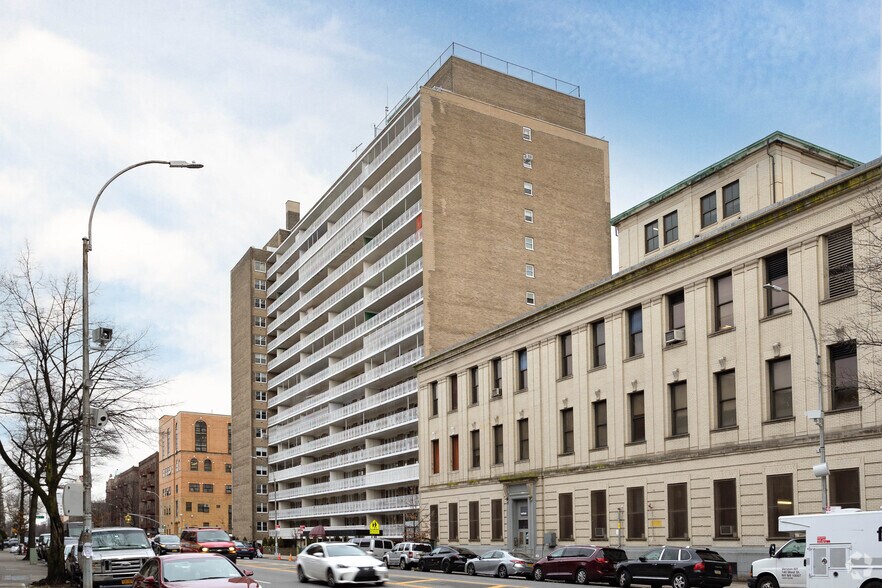 More Photos Of 1401 Ocean Ave, Brooklyn Apartments For Lease