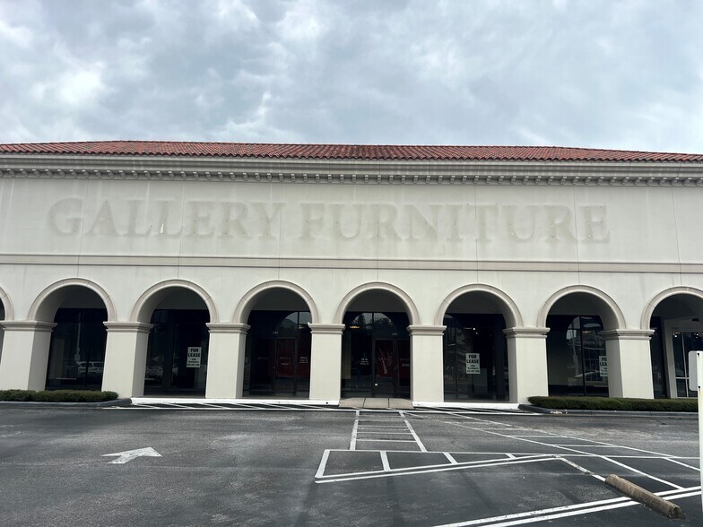 More Photos Of 2019-2521 Post Oak Blvd, Houston Unknown For Lease