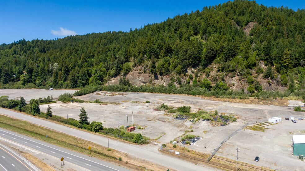 More Photos Of 925 Northwestern Avenue, Rio Dell Land For Sale