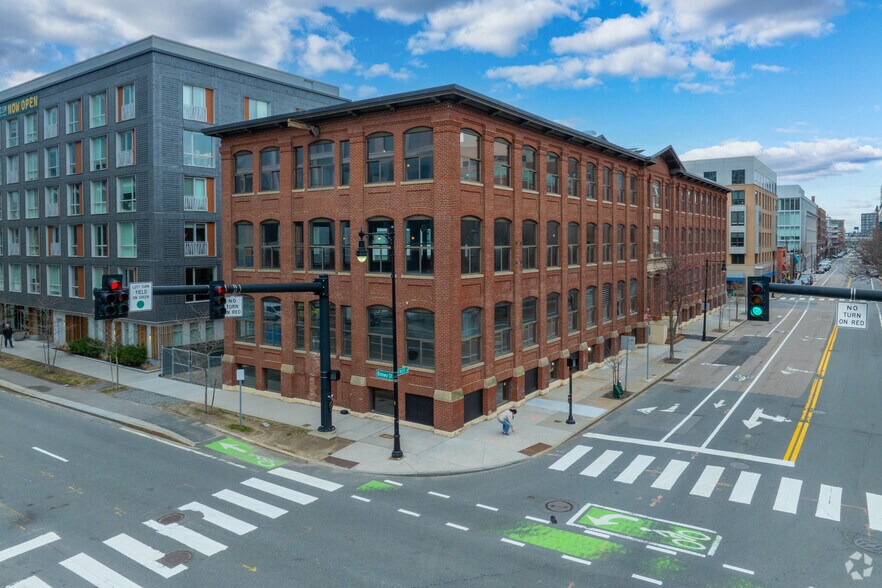 More Photos Of 161 First St, Cambridge Office For Lease