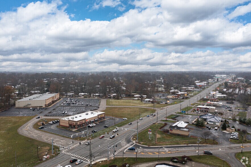 More Photos Of 1227 W Ohio Pike, Amelia Unknown For Lease
