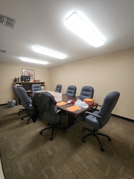 More Photos Of 603 E Empresario St, Refugio Office For Sale