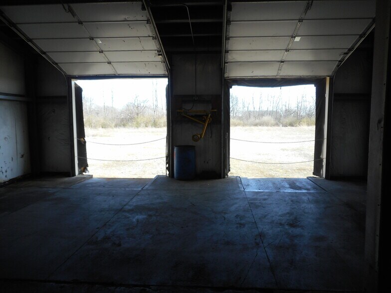 More Photos Of 5257 US ROUTE 22, Washington Court House Distribution For Sale