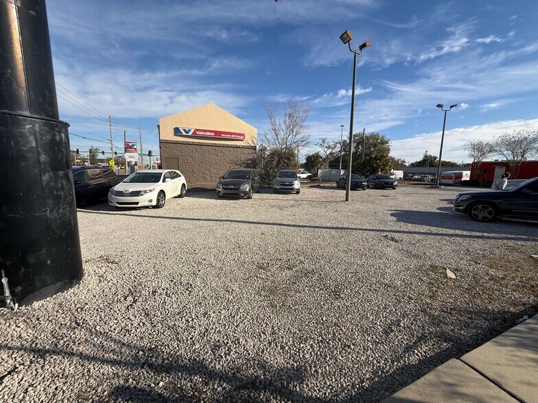 More Photos Of 1109 N Semoran Blvd, Orlando Land For Lease