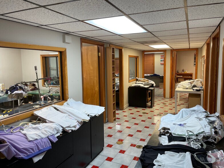 More Photos Of 12000 SW 132nd Ct, Miami Light Distribution For Lease