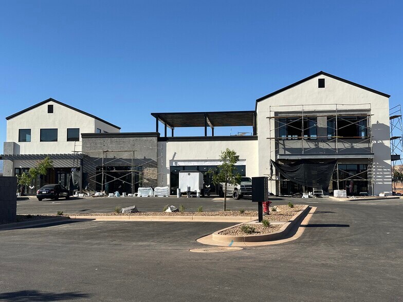 More Photos Of 767 E Hayfield Dr, Washington Unknown For Lease