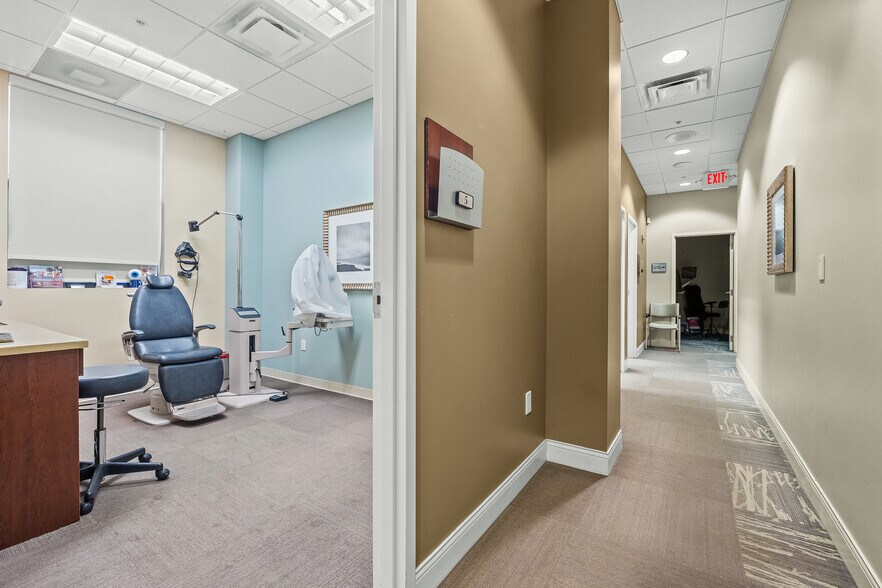More Photos Of 6705 S Red Rd, Coral Gables Office Residential For Lease