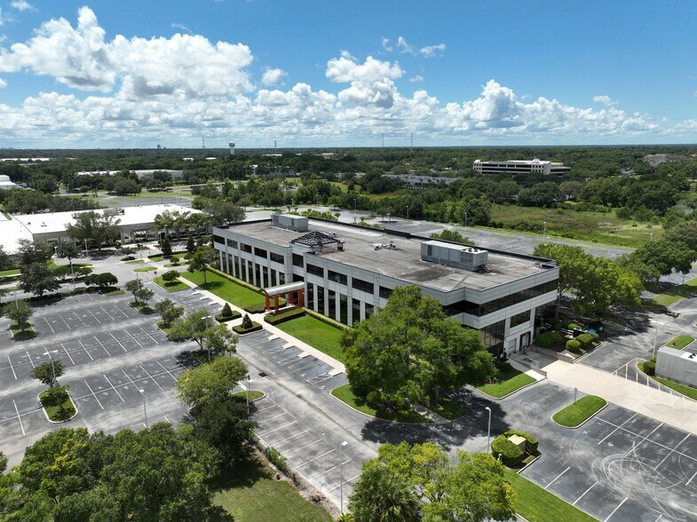 More Photos Of 3210 Lake Emma Rd, Lake Mary Office For Sale